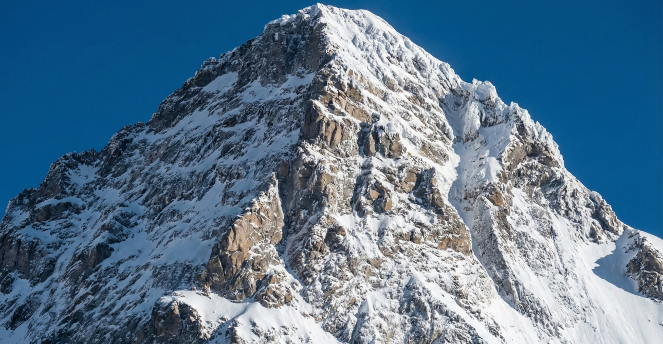 K2 Base Camp vs Everest Base Camp: An Honest Comparison From the Karakoram
